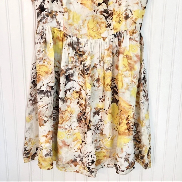 Parker Kinley Yellow Silk Floral Open Back Mini Short Dress Size XS - Picture 6 of 6
